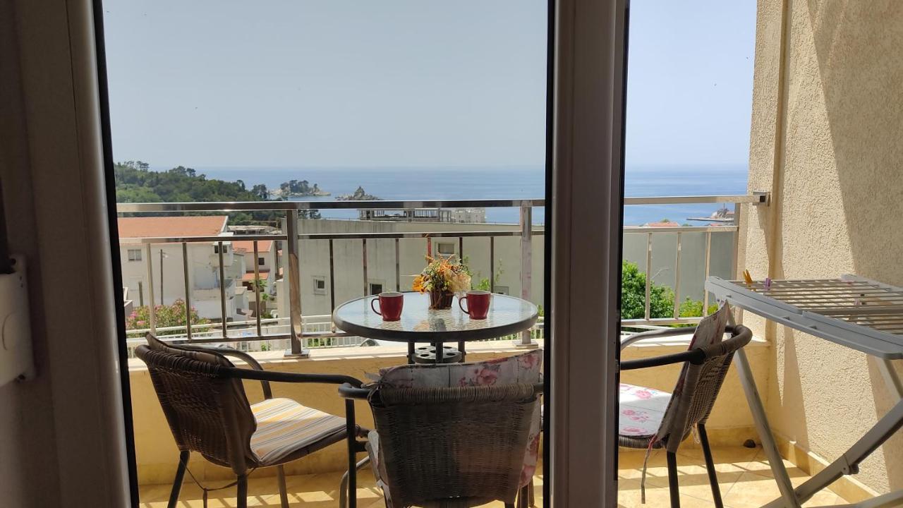 Rakocevic Apartments Petrovac Ngoại thất bức ảnh