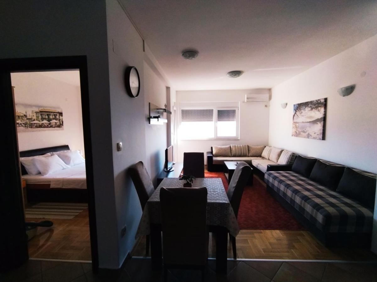 Rakocevic Apartments Petrovac Ngoại thất bức ảnh