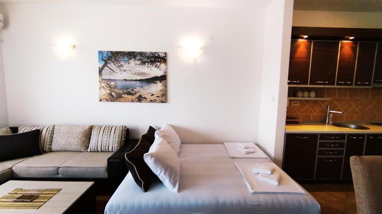 Rakocevic Apartments Petrovac Ngoại thất bức ảnh