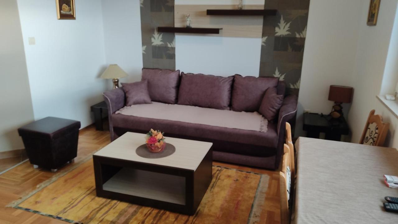 Rakocevic Apartments Petrovac Ngoại thất bức ảnh